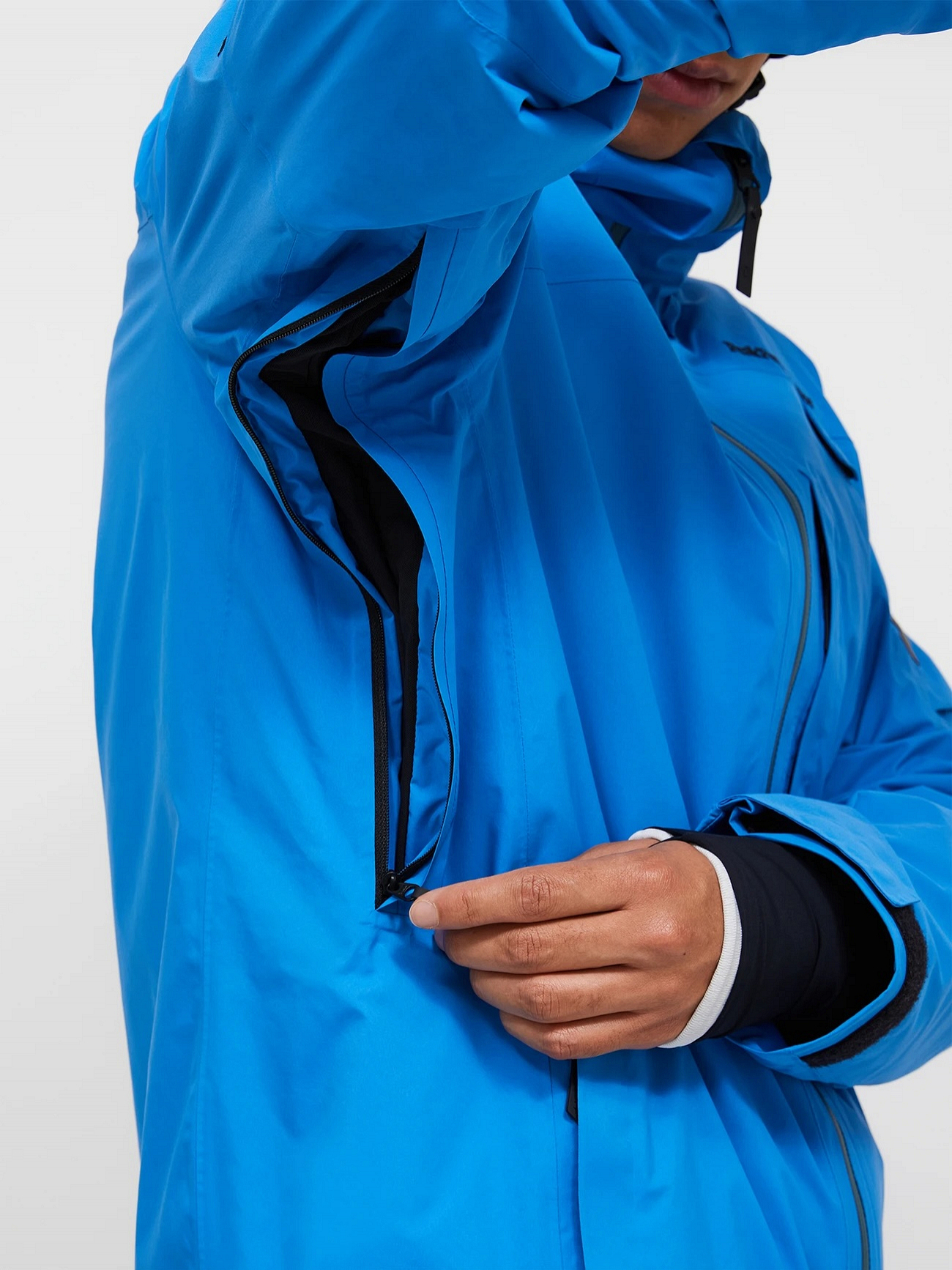 M Alpine Gore-Tex Insulated Jacket (FW25) - Peak Performance Whistler